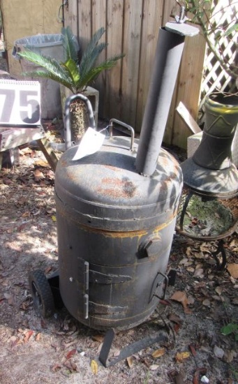 heavy duty smoker made from LP gas tank