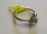 10k gold ladies ring with cz stones size 6 3/4