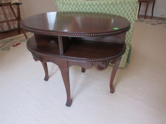 oval 24 x 18 lamp table with shelf