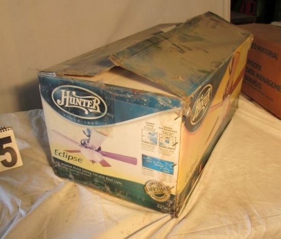 Hunter Eclipse fan (in original box)