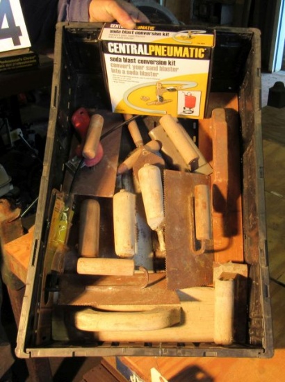 mixed lot of misc. hardware items