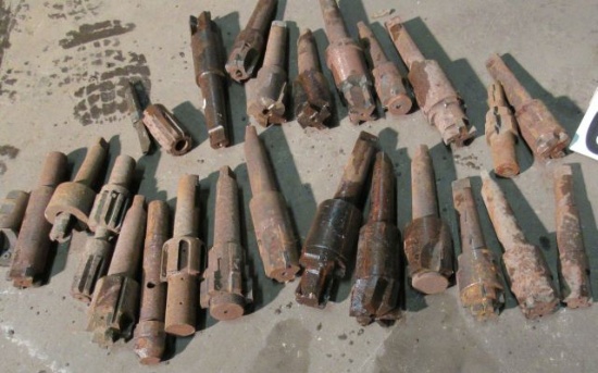 group of 24 pieces mixed tooling