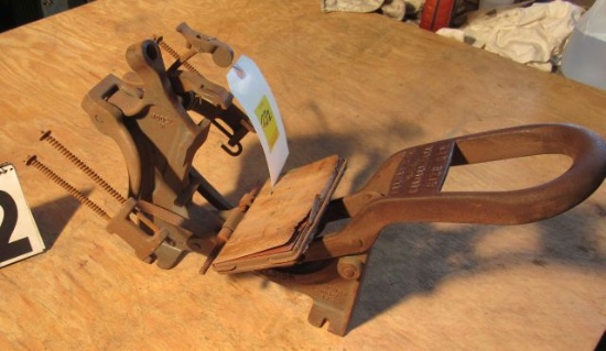 antique Kelsey & Co 3 x 5 printing press (maybe missing some parts)