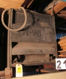Lincoln Ideal Arc R2R300 DC welding machine