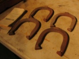 set of 4 horse shoes (no stakes)