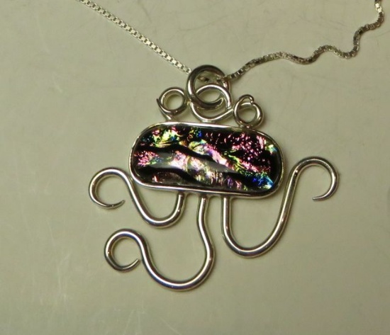 Sterling octopus w/dichroic glass on 18" sterling chain