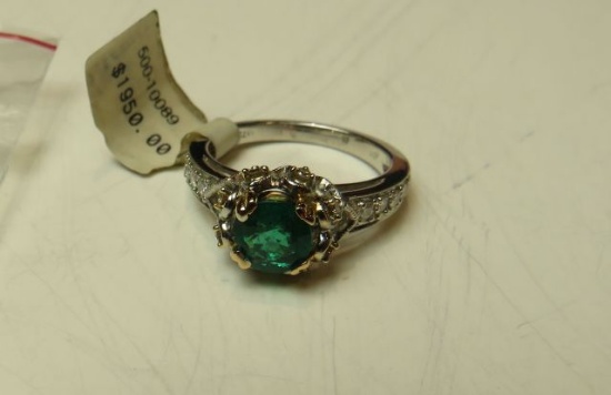 18K white gold ring with 14K yg prongs - round Emerald ring size 7 , weight 5.5, 16 diamonds with 6