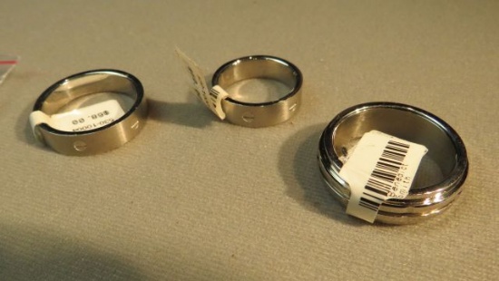 3 Stainless Steel rings with screws, 1 gold colored @68 size 11, & 2 silver colored 1- @50 size 7 1/