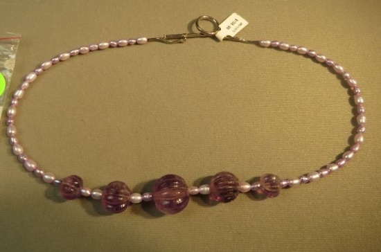 19" necklace - dyed fresh water pearls w/amethyst beads