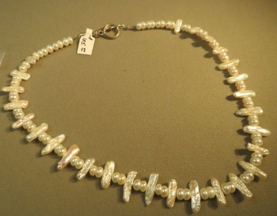 fresh water pearl 18" necklace w/stick pearls & toggle clasp