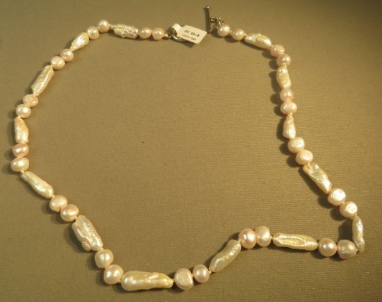fresh water pearl 22" necklace - hand knotted