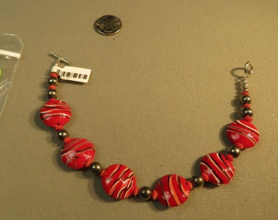 8" sterling bracelet - tri-colored - black, white & red w/toggle clasp