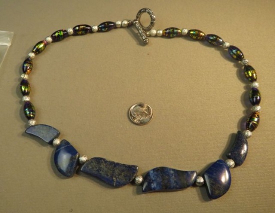 20" necklace - blue stone w/silver tone & glass beads toggle clasp