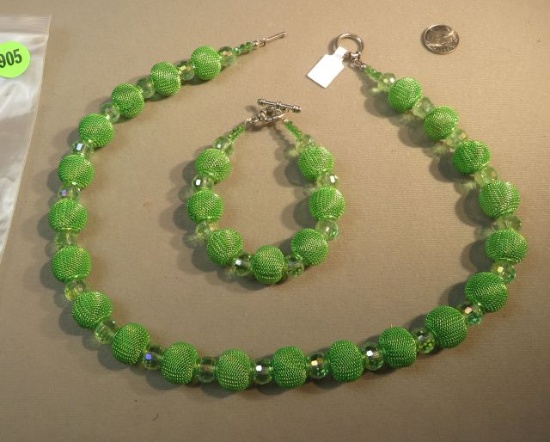 20" necklace & 8" bracelet - green mesh beads w/green glass beads toggle clasps - 2 pc set