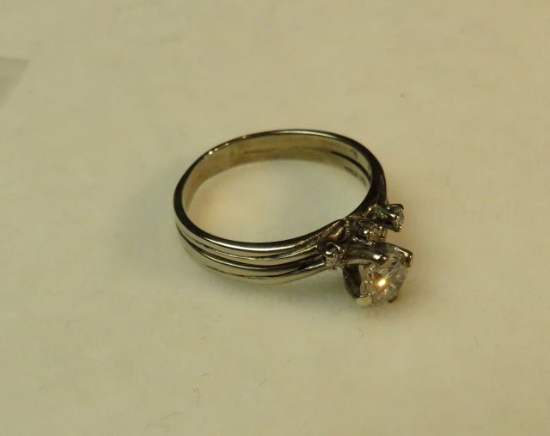 14K - w.g. - ring -size 8 - apx 1/4 ct center diamond & 3 - 1 pt diamonds on band (estate jewelry)