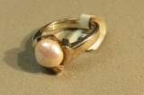 Sterling fresh water pearl ring size 7 1/2, weight 8.6 g