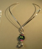 Sterling pendant w/dichoric glass & 4 silver beads on neck wire