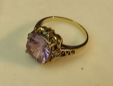 14K -yg- amethyst ring size 8 1/4 w/8 white stones (estate jewelry)