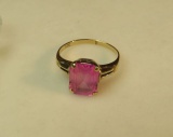 10K -yg- ring size 8 1/4 w/pink stone (estate jewelry)
