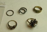 Sara Cox custom designer ring  plus 4 other costume rings