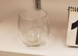 stemless wine glasses with Gator logo 16 oz capacity