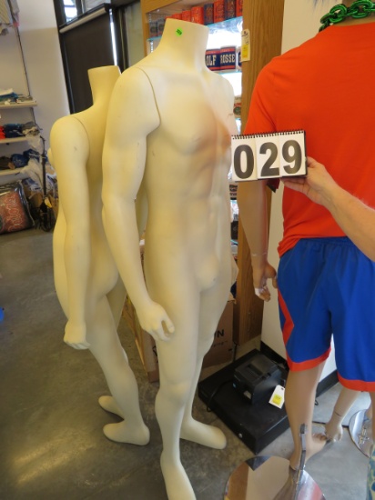 Full size male manequinn