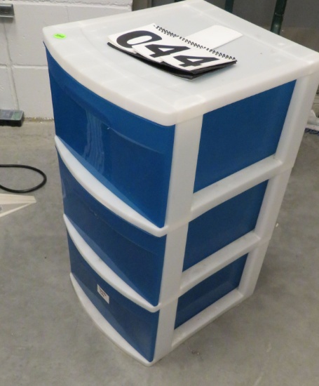 3 drawer plastic shelf