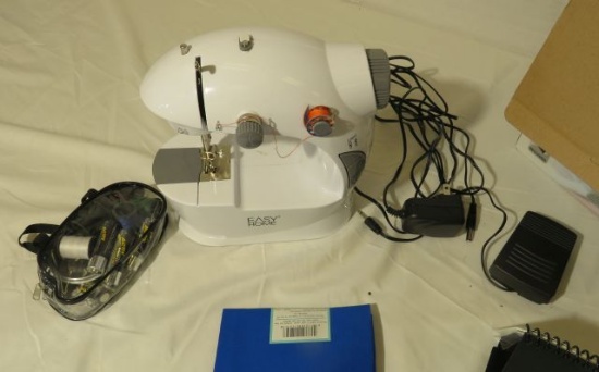 Easy Home 2 spd Mini Sewing Machine