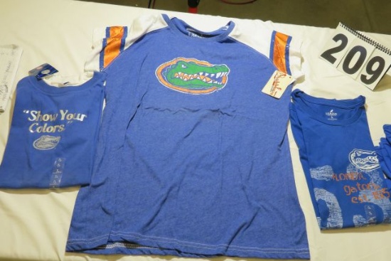 Mixed lot of Florida Gator ladies tees (14)L