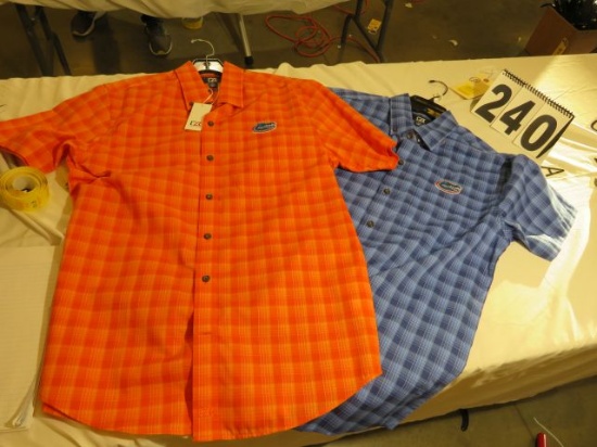 Assorted Button Down Men's Shirts (6)S,(2)M