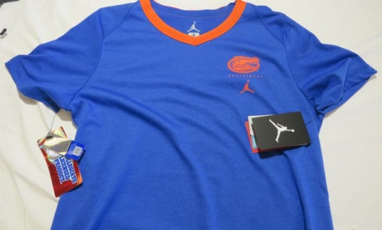 Florida Gator Nike and Jordan Women's tees- Nike: (2)Xs, (3)M, (3)L ,(1)XXL  Jordan: (1)S, (1)M