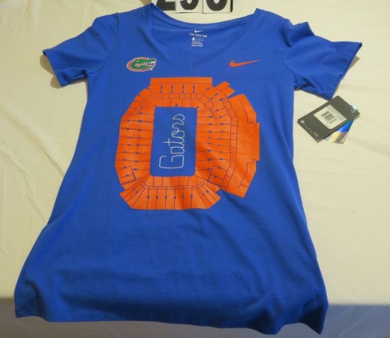 Florida Gator Women's Nike Stadium v-neck t-shirts (2)XS, (2)M, (1)L