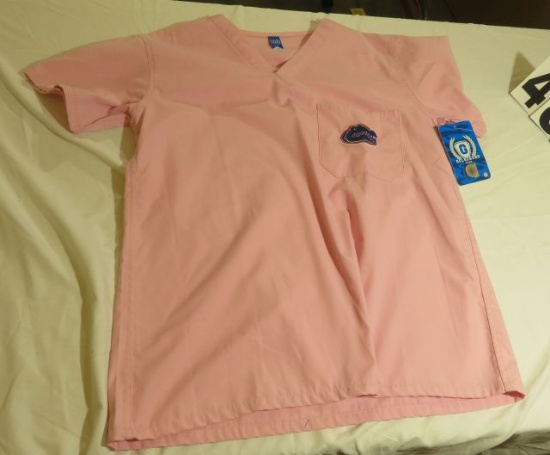 Pink Gator Scrub Tops (3)XS, (2)S, (2)L, (7)XL, (5)2XL