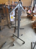 2 way adjustable height clothes rack on casters