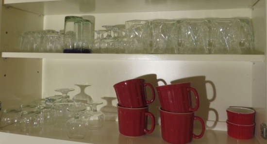 mixed lot of  drinking glasses