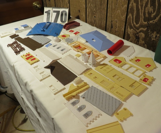 Plastic Houses for O Scale Railroad