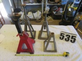 group of 4 jack stands (one incomplete)