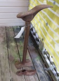 cast iron cobblers shoe repair stand with changeable shoe