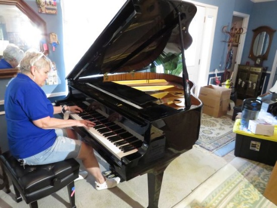 Weber WG50 Baby Grand piano serial #G080480 comes with cushioned piano bench