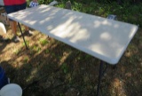 6' plastic folding table nice condition
