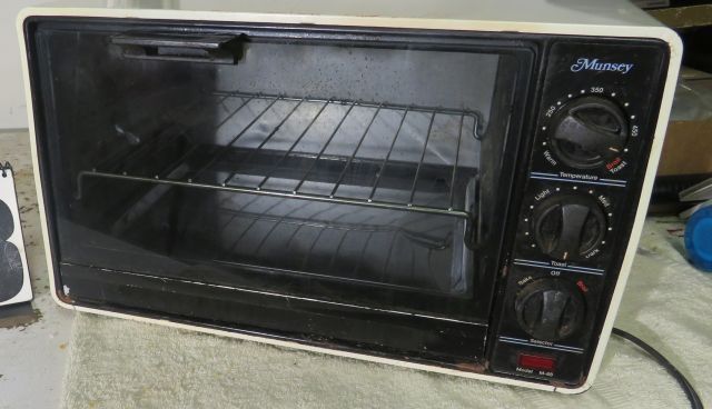 Munsey toaster clearance oven