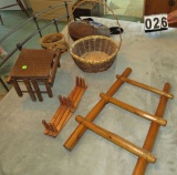 Basket collection, small decorative folding table, Japanese rattan 3 step ladder