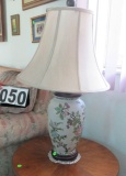 Asian ceramic table lamp, hand painted 27' tall