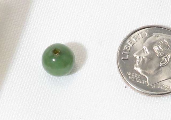Jade round bead 8.2mm diameter gemstone