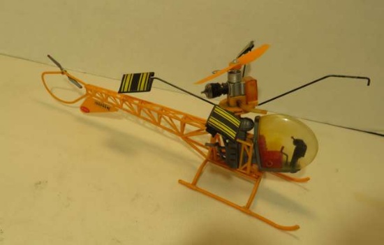 Cox gas powered plastic model helicopter with .010/.020 engine     Rough condition