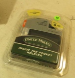 New Uncle Mike's Inside the Pocket Holster - Size 4