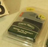 New Uncle Mike's Inside the Pocket Holster - Size 4