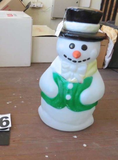 snowman plastic molded 18" high