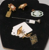 2 sets cuff links and 2 hat pins