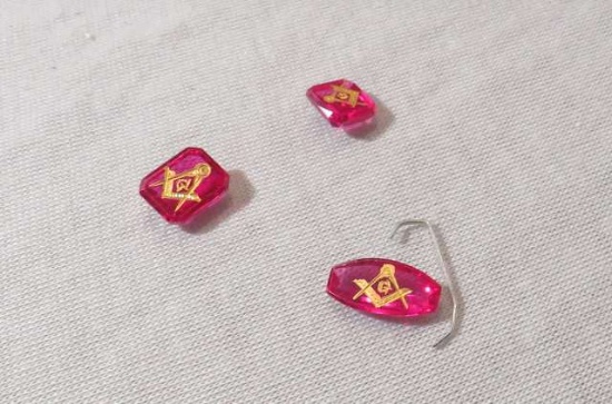 Red glass stones with Masonic emblem